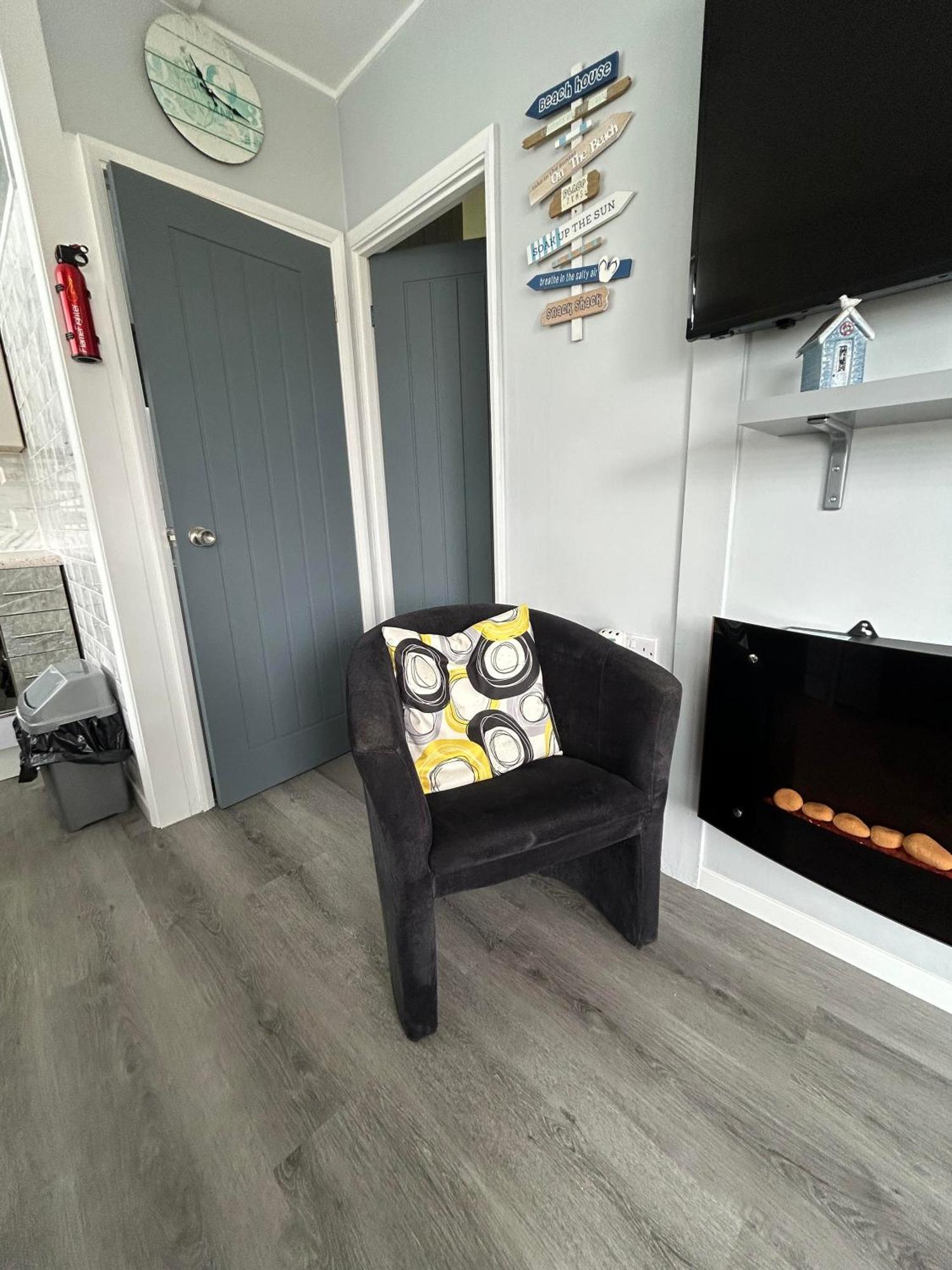 Cozy Seaside Chalet In Bridlington Esterno foto