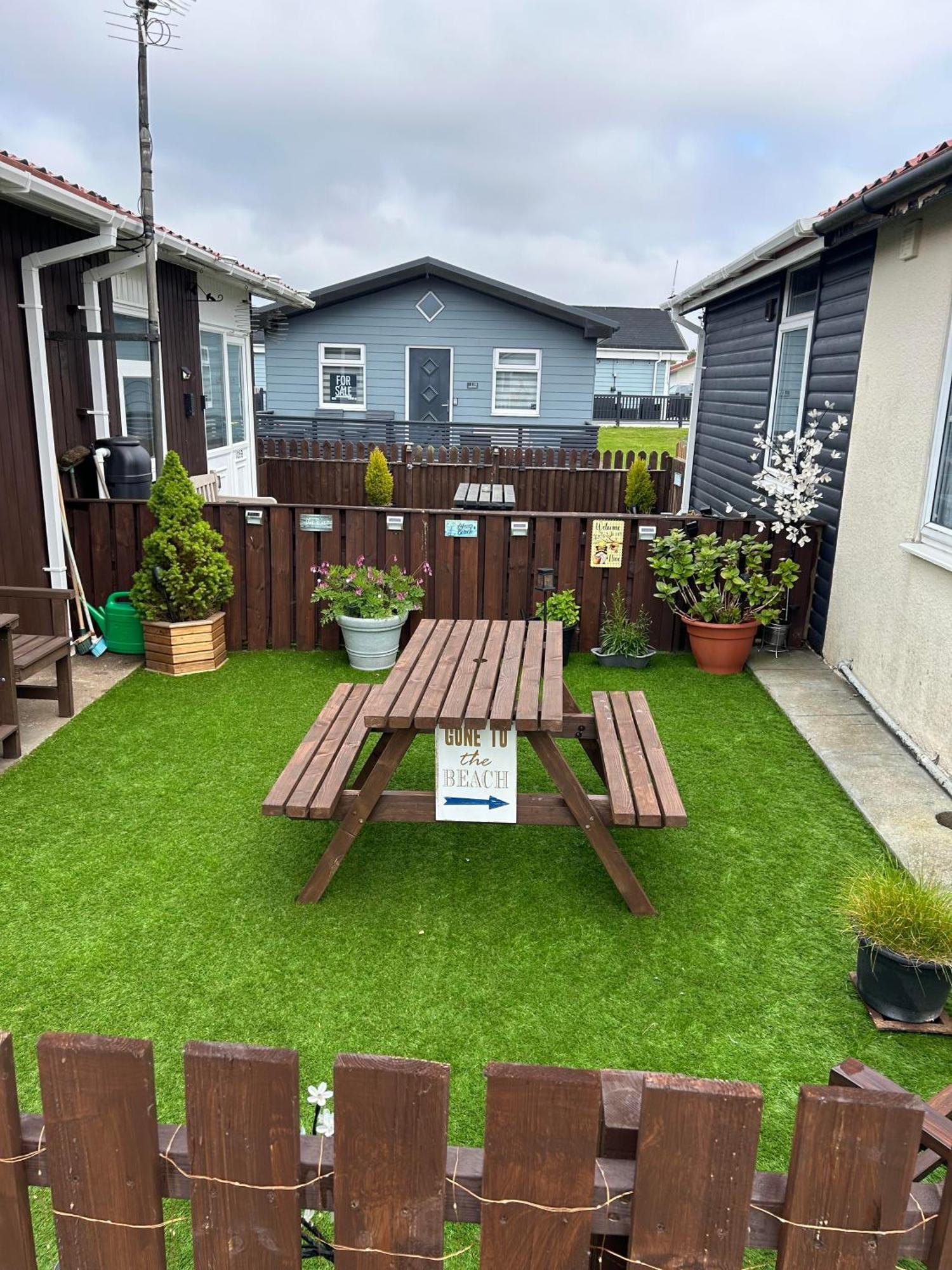 Cozy Seaside Chalet In Bridlington Esterno foto